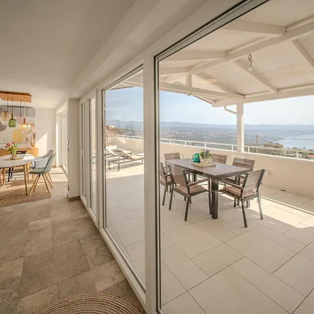 Nachhaltige Wellnessauszeit Mit Traumblick, Pool, Sauna, Whirl-wanne Apartament *