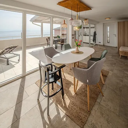 Nachhaltige Wellnessauszeit Mit Traumblick, Pool, Sauna, Whirl-wanne Apartment Opatija