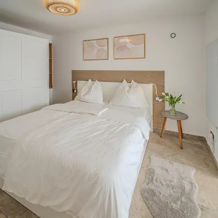 Nachhaltige Wellnessauszeit Mit Traumblick, Pool, Sauna, Whirl-wanne 公寓 奥帕提亚