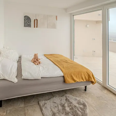 公寓 Nachhaltige Wellnessauszeit Mit Traumblick, Pool, Sauna, Whirl-wanne 奥帕提亚
