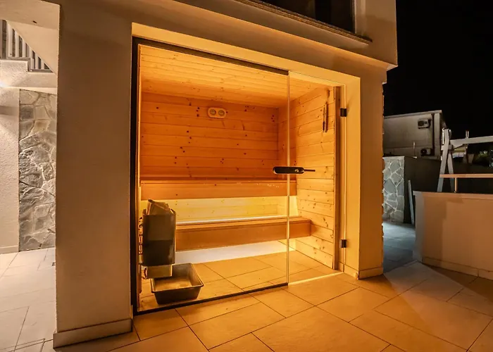 Apartment Nachhaltige Wellnessauszeit Mit Traumblick, Pool, Sauna, Whirl-wanne *