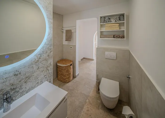 Apartment Nachhaltige Wellnessauszeit Mit Traumblick, Pool, Sauna, Whirl-wanne