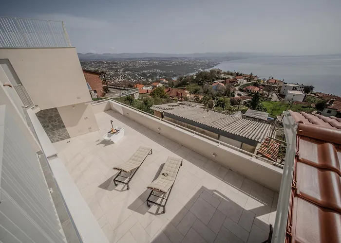 Apartment Nachhaltige Wellnessauszeit Mit Traumblick, Pool, Sauna, Whirl-wanne Opatija